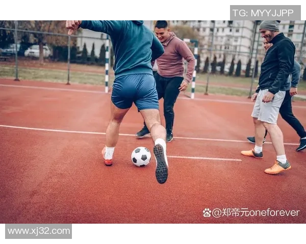 岁月如歌足球情深让我们在绿茵场上共度美好时光